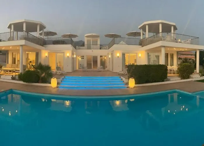 Villa Boutique Experience *