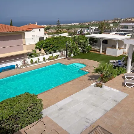 Boutique Experience * Costa Adeje